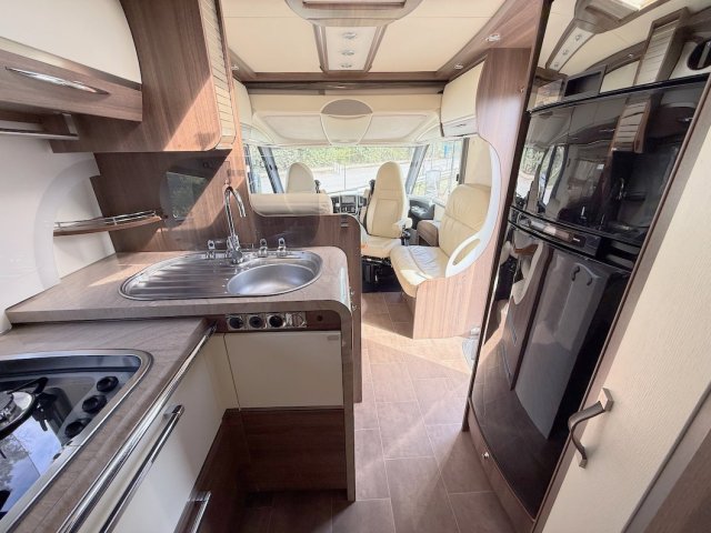 Burstner Elegance I 800 - Photo 14