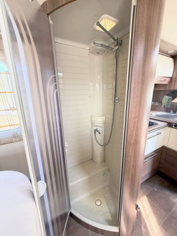 Burstner Elegance I 800 - Photo 21