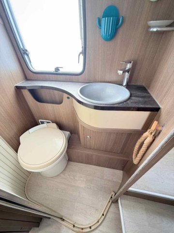 Chausson Best Of 28 - Photo 33