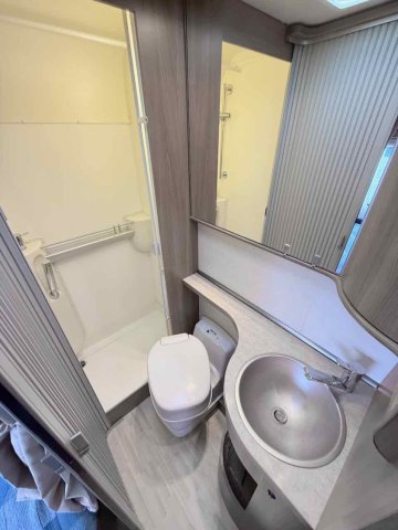 Eriba Emotion 653 - Photo 19