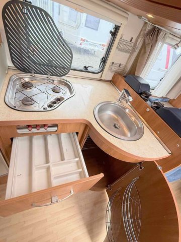 Eriba Emotion 653 - Photo 38