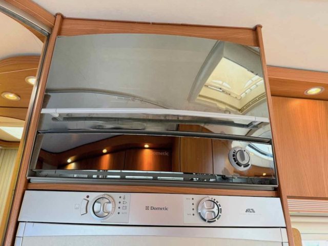 Eriba Emotion 653 - Photo 45