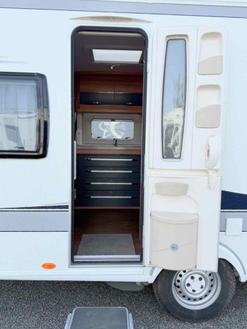 Hobby De Luxe 460 UFE - Photo 6