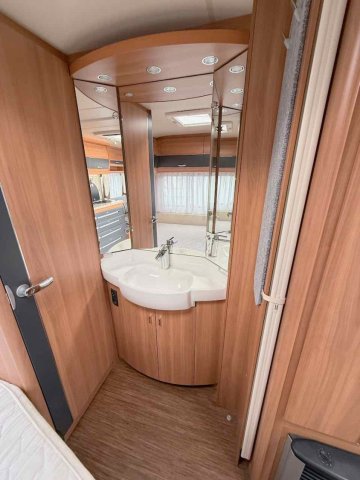 Hobby De Luxe 460 UFE - Photo 13