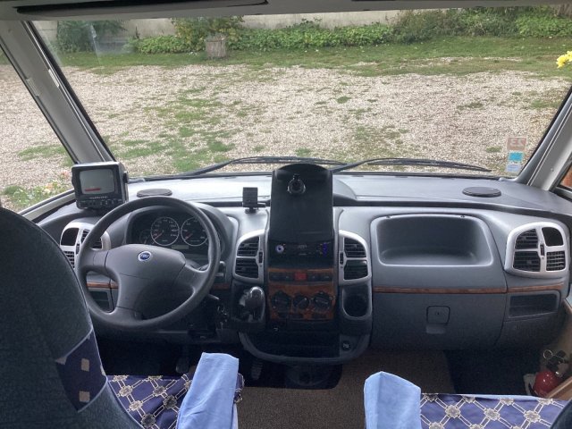 Burstner Elegance I 690 - Photo 8