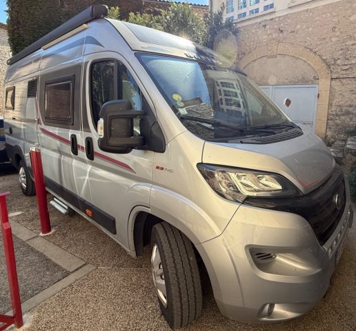 Rapido Van V62 - Photo 1
