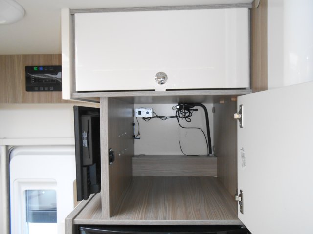 Autostar Passion I 690 LC Lift i690 - Photo 21