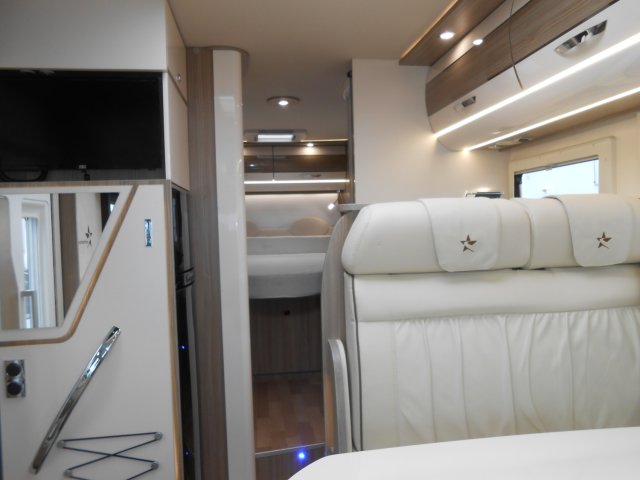 Autostar Passion I 690 LC Lift i690 - Photo 30