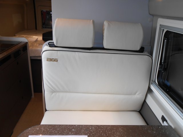 Burstner B66 600C c600 - Photo 10