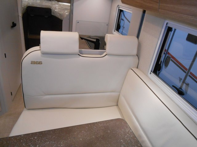 Burstner Camping-Car t690 td B66 - Photo 7