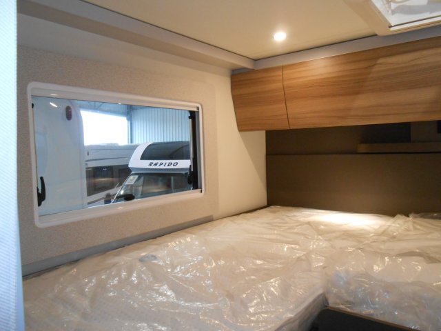 Burstner Camping-Car t690 td B66 - Photo 22