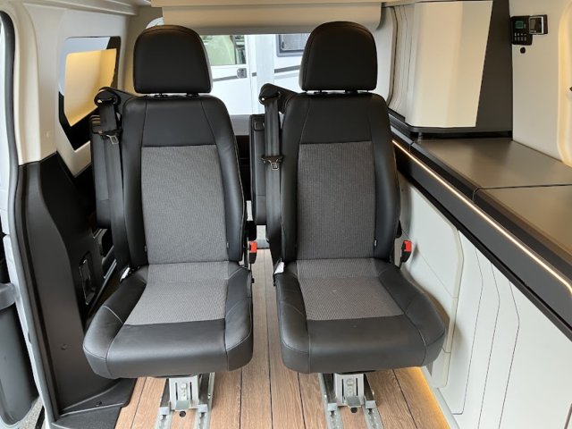 Campereve Cap Road PEUGEOT - Photo 6