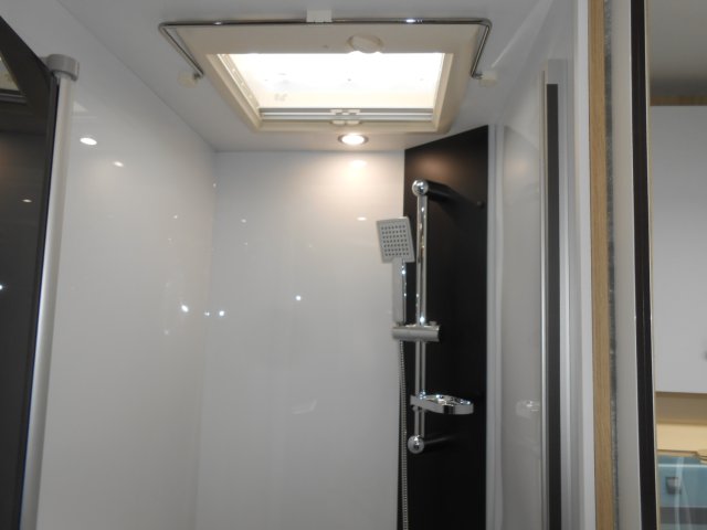 Challenger 260 Ultimate Edition - Photo 23