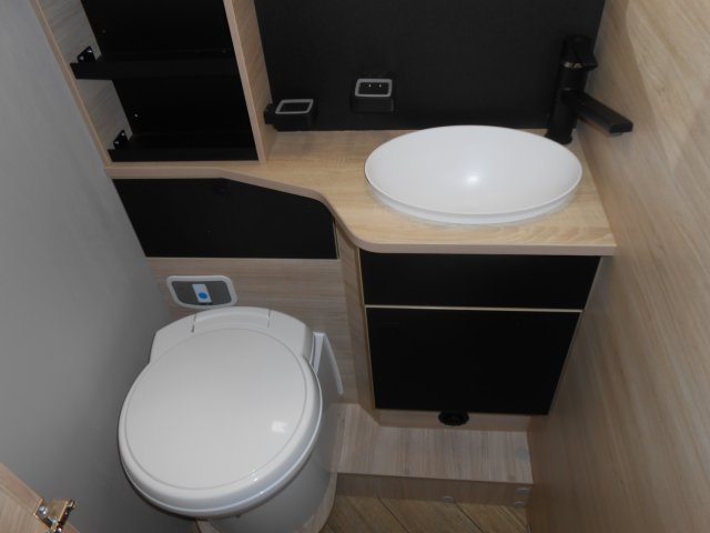 Challenger 384 Etape Edition - Photo 19