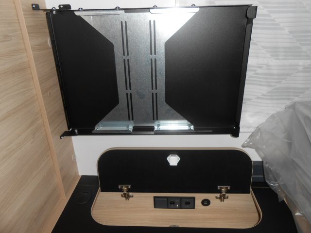 Challenger 384 Etape Edition - Photo 24