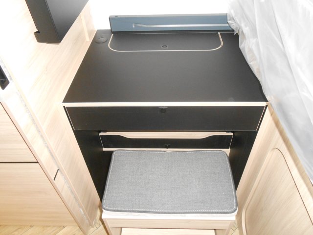 Challenger 384 Etape Edition - Photo 26