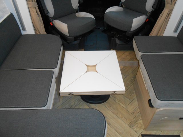 Challenger 384 Etape Edition - Photo 37