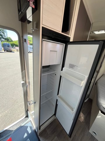 Challenger Genesis 275 - Photo 11