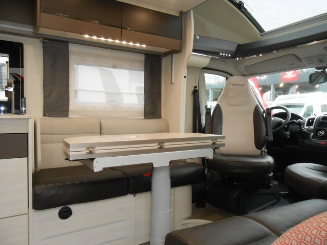 Challenger Mageo 348 - Photo 8