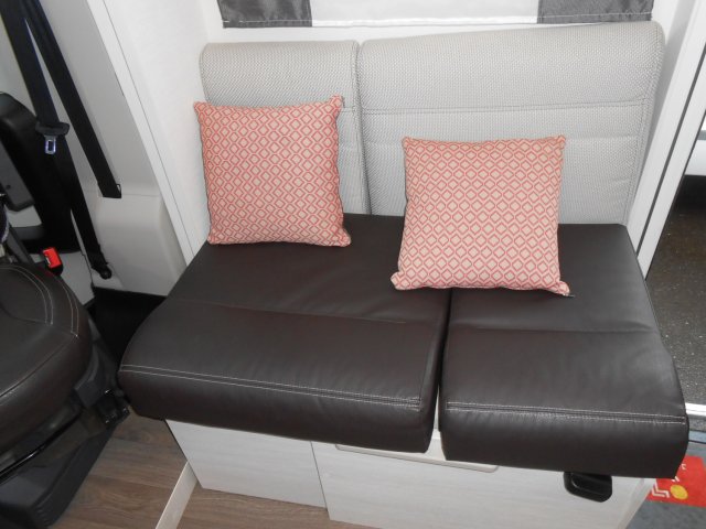 Challenger Mageo 348 - Photo 11