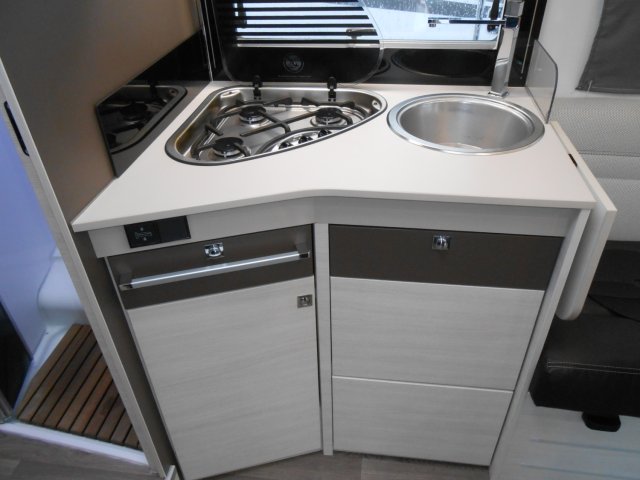 Challenger Mageo 348 - Photo 15