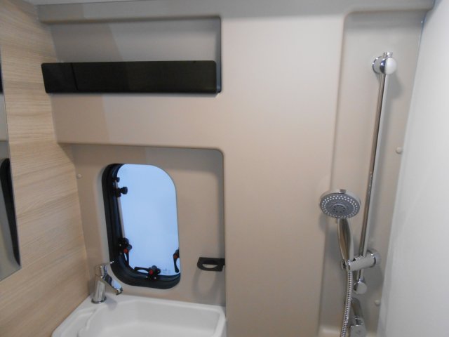 Challenger V114 Break Edition Light - Photo 18