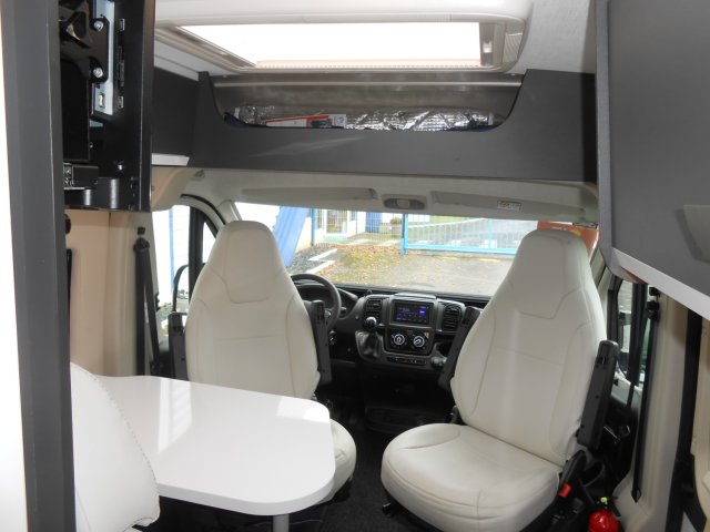 Mc Louis Menfys Van 3 Plus MATIC - Photo 7