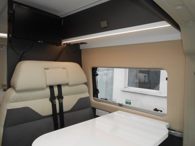 Mc Louis Menfys Van 3 Plus MATIC - Photo 10