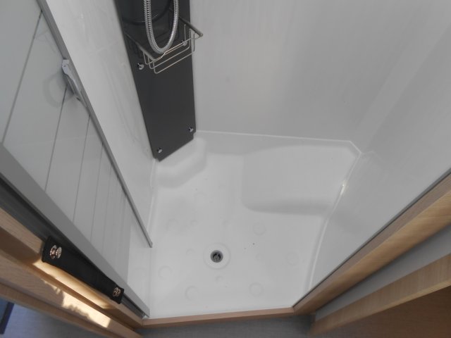 Rapido 686 F - Photo 23