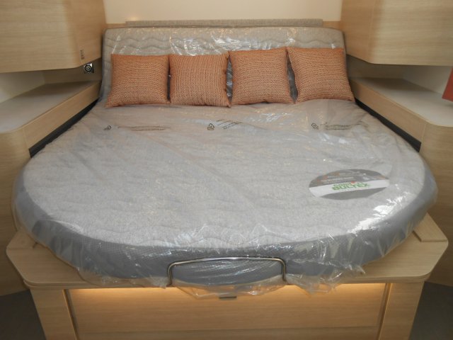 Rapido 686 F - Photo 25