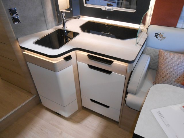 Rapido 696 F 65 Ans - Photo 8
