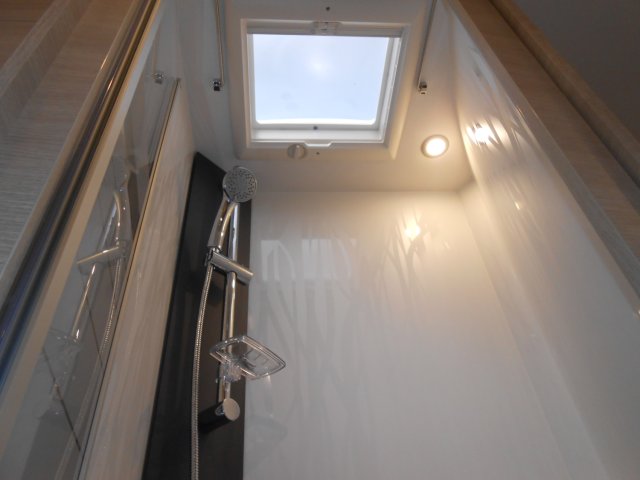Rapido 696 F 65 Ans - Photo 18