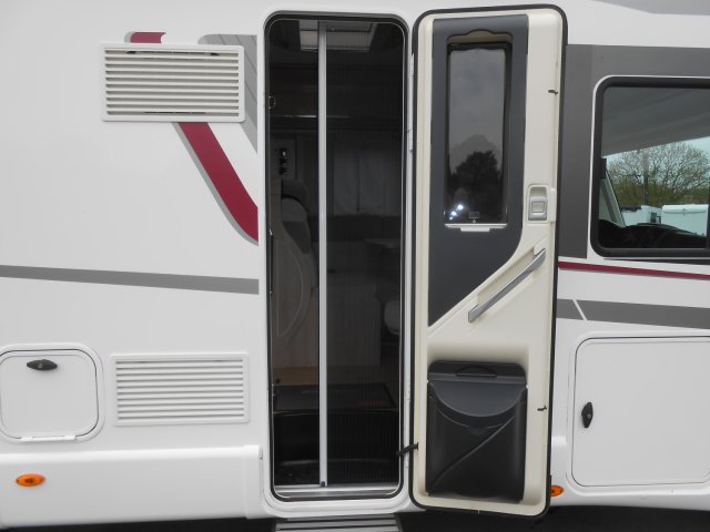 Rapido 880 F 880f - Photo 6