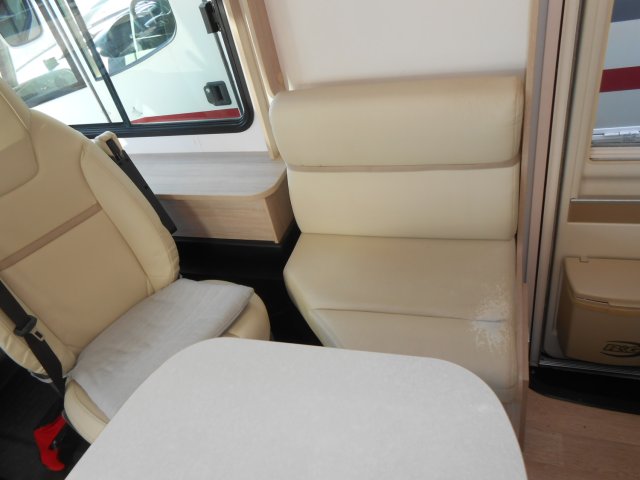 Rapido 890 F 890f - Photo 13