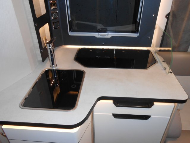 Rapido 896 F - Photo 12