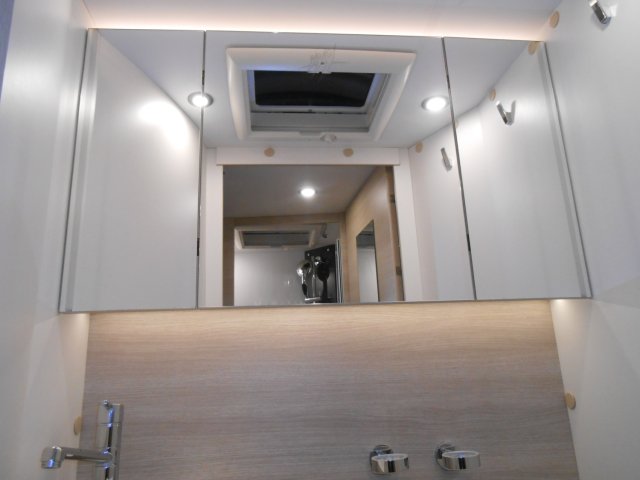 Rapido 896 F - Photo 20