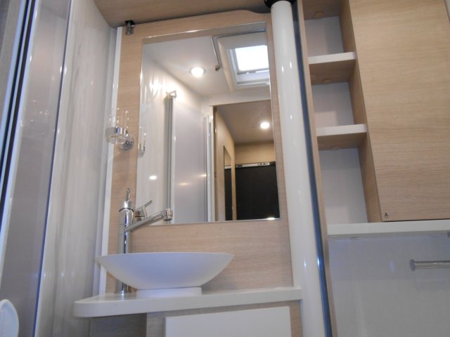 Rapido C55 65 ANS - Photo 17