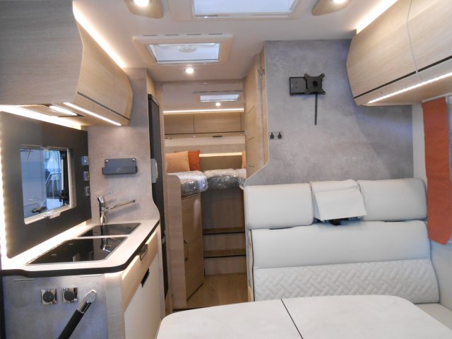 Rapido C55 65 ANS - Photo 21