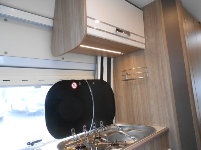 Rapido Van V55 - Photo 13