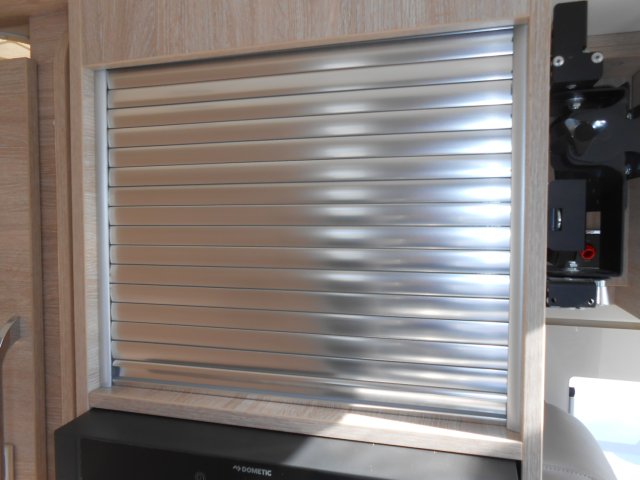 Rapido Van V55 - Photo 17