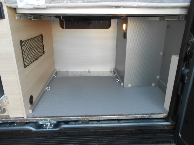 Rapido Van V62 65 ANS - Photo 5