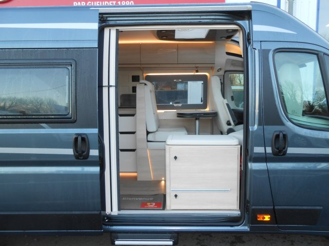 Rapido Van V62 65 ANS - Photo 7