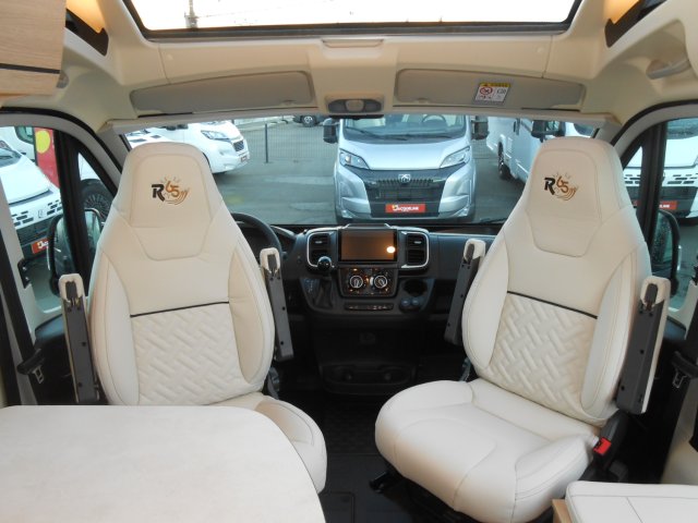 Rapido Van V62 65 ANS - Photo 12