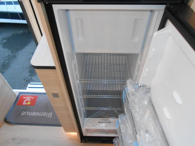 Rapido Van V62 65 ANS - Photo 17