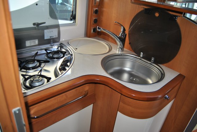 Rapido Distinction I90 i 90 - Photo 6