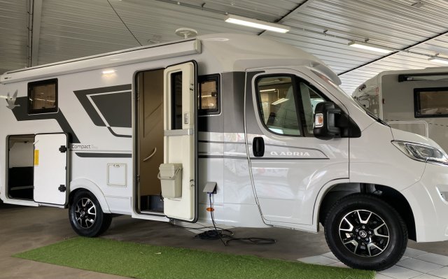 Adria Compact DL Axess Occasion