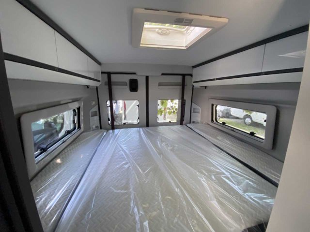 Adria Twin Supreme 640 SGX - Photo 3