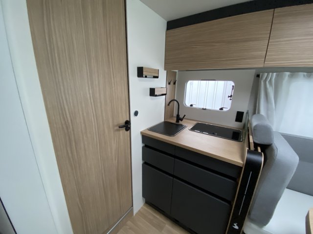 Bavaria Initial I720FC Nomade i720 fc - Photo 2