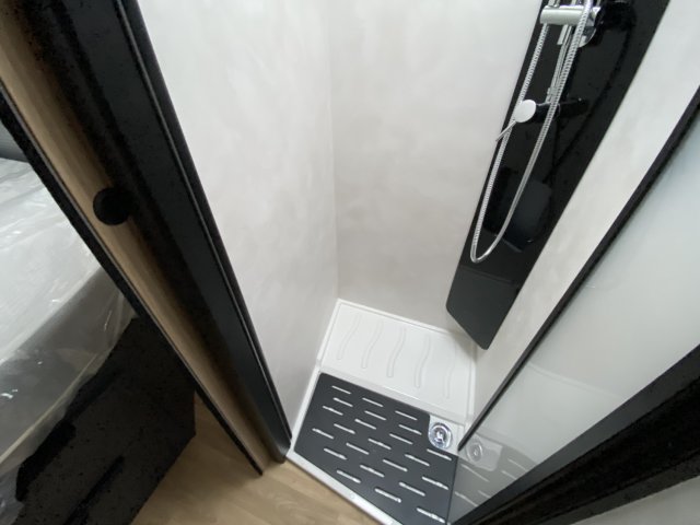 Bavaria Initial I720FC Nomade i720 fc - Photo 7