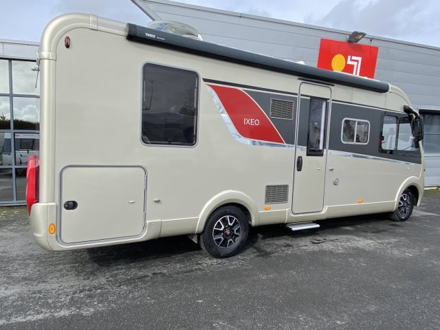 Burstner Ixeo I 736 i736 - Photo 2